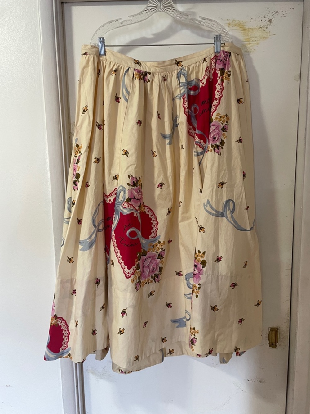Maeve Cream Maxi Skirt with Red Heart and Pink Rose Print 2X Anthropologie - Picture 2 of 5